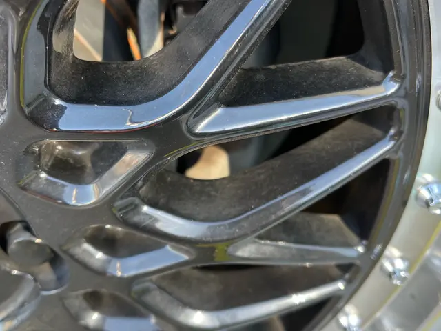 1000台以上の実績！高級車も扱う匠の技で愛車が生まれ変わる！PayPay決済可サービスの画像