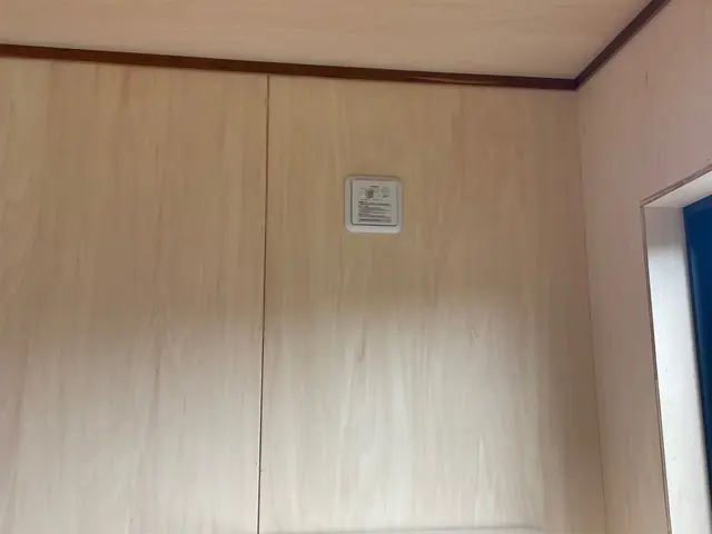 トイレの換気扇交換致します！照明と連動させたり、人感センサーにできます！サービスの画像