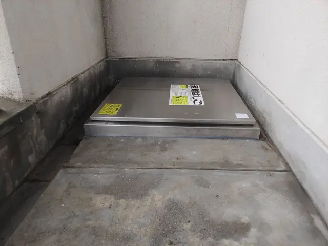 鳩の巣駆除サービスの画像