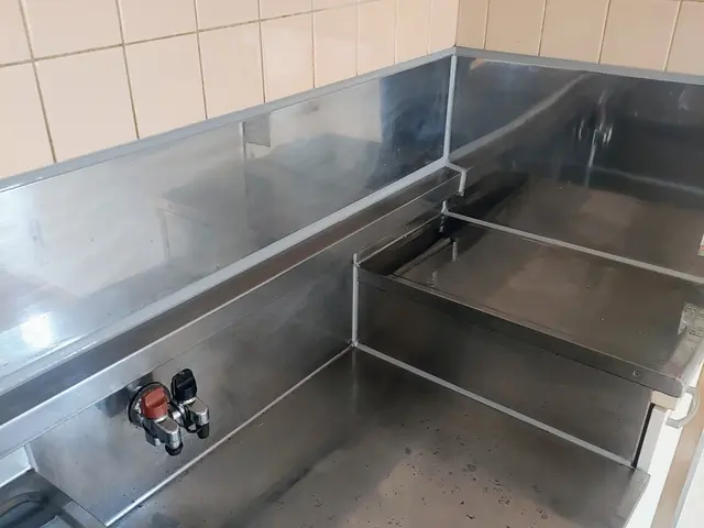 【30年の実績と確かな技術】お客様のお住まいを守る！1万件以上の施工実績ありサービスの画像