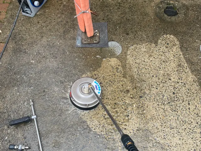 業務用高圧洗浄で静かに素早く洗浄致します！サービスの画像