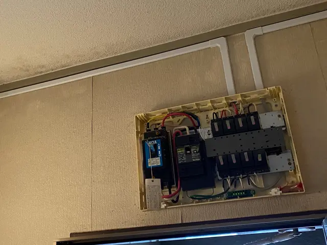 大手企業出身の自社スタッフが駐車場代負担！損害保険加入済みで営業時間外も対応可能サービスの画像