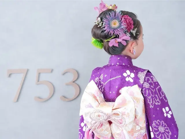 早くて、綺麗で、楽！！経験豊富な着付け師がお伺いします。