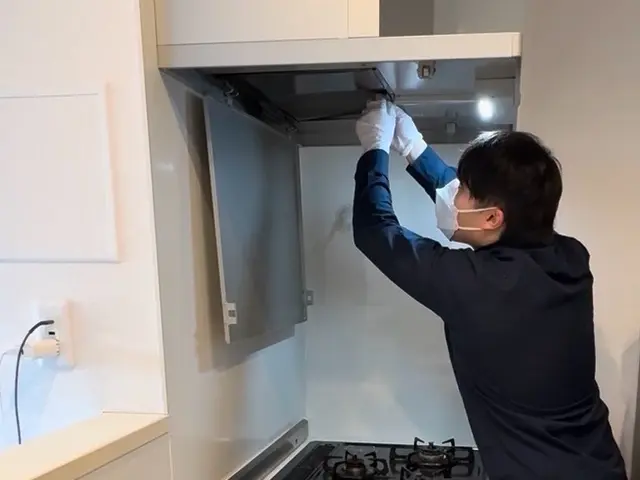 管理会社様必見！ペットのニオイや汚れもスッキリ！燻煙剤使用の害虫駆除も対応可能！サービスの画像