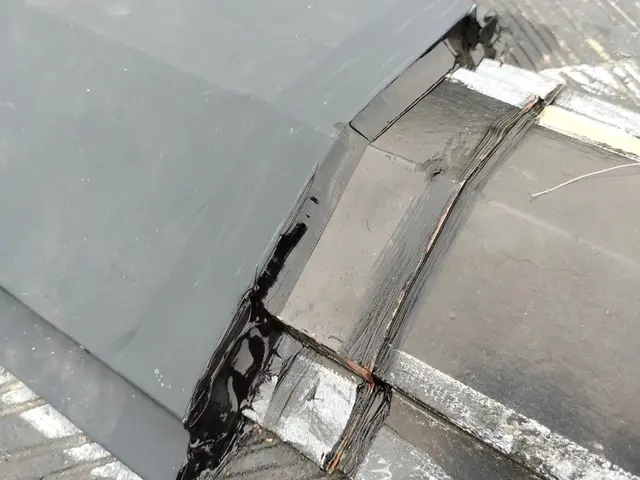 《年中無休》駐車場代は当店が負担◎仕上がり重視で丁寧に施工します！サービスの画像