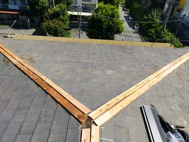 《年中無休》駐車場代は当店が負担◎仕上がり重視で丁寧に施工します！サービスの画像