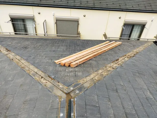 《年中無休》駐車場代は当店が負担◎仕上がり重視で丁寧に施工します！サービスの画像