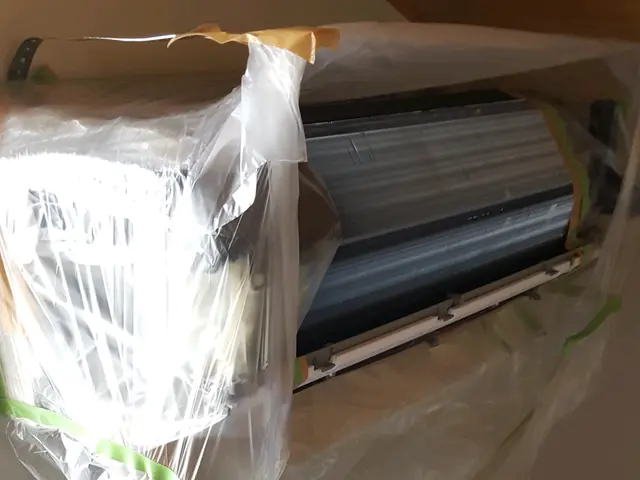 夏の頑張ったエアコン冬に向けてお掃除しませんか？電気工事士資格有☆サービスの画像