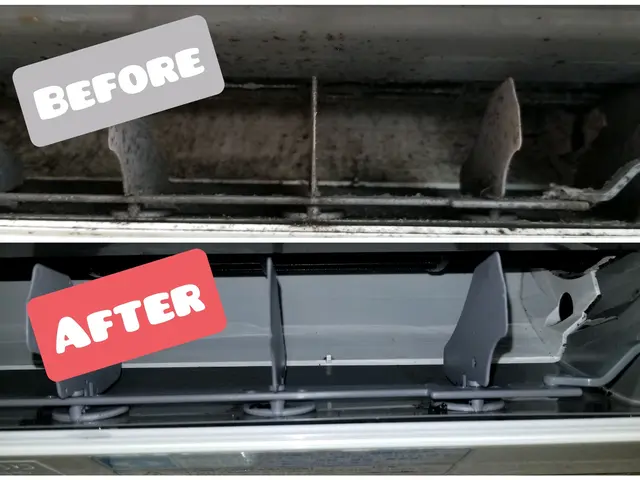 夏の頑張ったエアコン冬に向けてお掃除しませんか？電気工事士資格有☆サービスの画像