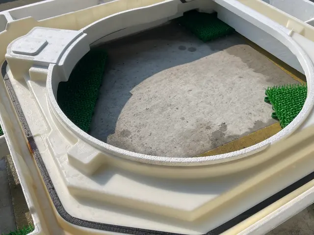 定期洗浄で寿命延長◆業務用エアコンを徹底清掃し省エネ効果でコスト軽減に貢献サービスの画像