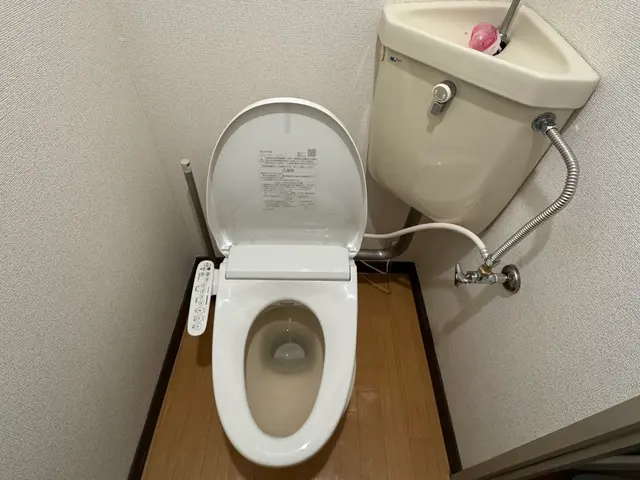 ウォシュレットの取付、取外は当店にお任せ下さい！サービスの画像