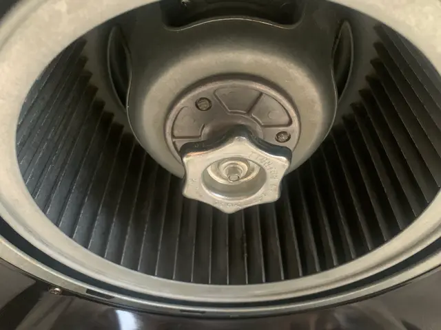 冬に向けて換気扇を綺麗にしませんか？経験と知識を活かして迅速丁寧に作業いたしますサービスの画像