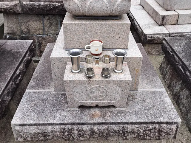 【女性スタッフ対応可】お墓参り代行。お客様とご相談しながらご先祖様へ丁寧な対応サービスの画像