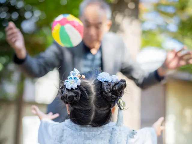 芸能事務所提携カメラマン / やさしい雰囲気で撮影いたします♪ / 和傘２本無料