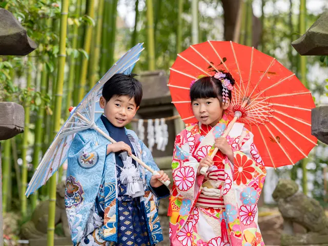 芸能事務所提携 / 前日依頼〇 / 平日割18,000円 / 和傘２本無料サービスの画像