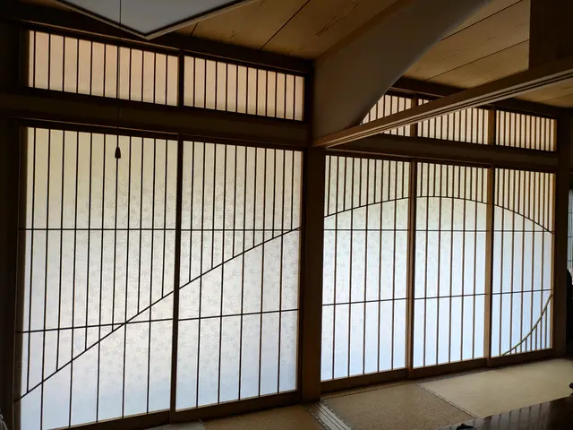 普通紙の約4倍の強化紙を標準仕様　抜群の耐久性があり湿気もよく吸う当店推奨商品サービスの画像