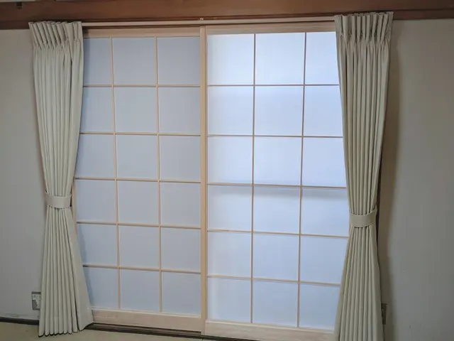 普通紙の約4倍の強化紙を標準仕様　抜群の耐久性があり湿気もよく吸う当店推奨商品サービスの画像