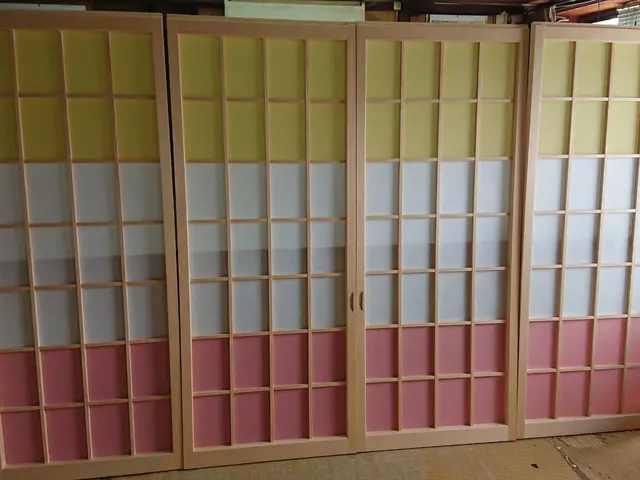 普通紙の約4倍の強化紙を標準仕様　抜群の耐久性があり湿気もよく吸う当店推奨商品サービスの画像