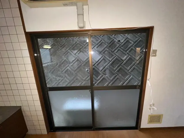 【9月新規出店！】窓の埃跡や水垢、サッシに溜まった汚れなど全てお任せください！！サービスの画像