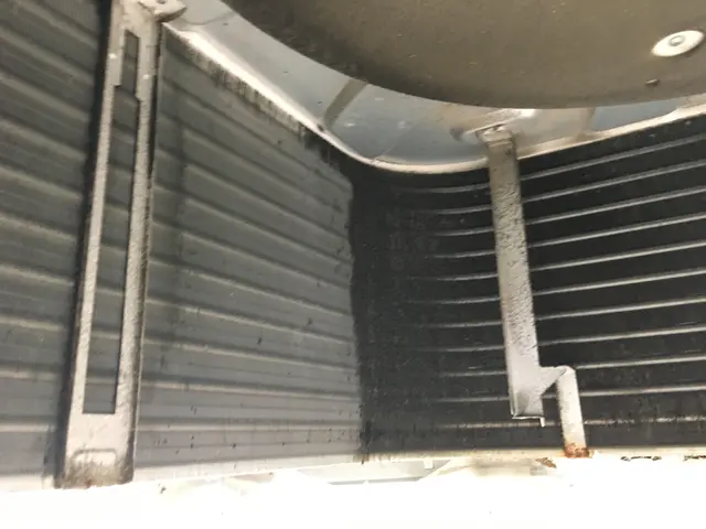 《30年以上の実績！》一日10台まで作業可能！保険加入済み！P代負担不要サービスの画像