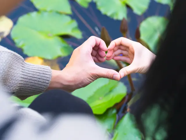 【お二人の馴れ初めや軌跡などお聞かせください】人の情緒を揺さぶる作品を制作