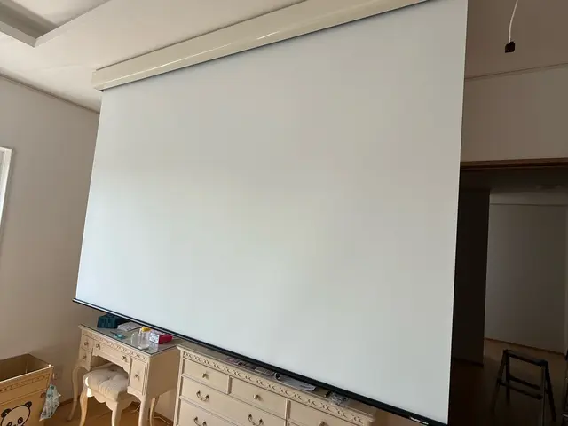 カーテンレール・ブラインド・ロールスクリーン 　オーダー・取り付けサービスの画像