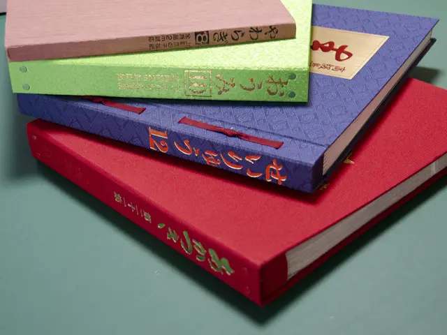 【和室のしつらえ】現状の襖の状態をしっかり確認し紙の選定及び適性施工を実践しますサービスの画像