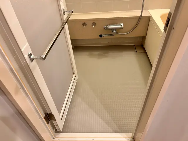 浴室シート張りは拓建リフォームにお任せください！気持ちの良い空間づくりのお手伝いサービスの画像