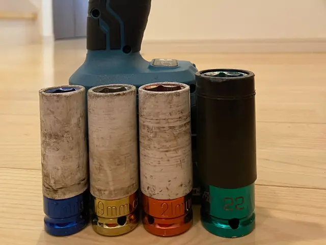 大手カーディーラーで長年培った技術で自信を持って作業致しましたサービスの画像