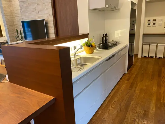 【期間限定】プロの技術で徹底洗浄！シンクの輝きに感動！1箇所12,000円です！サービスの画像