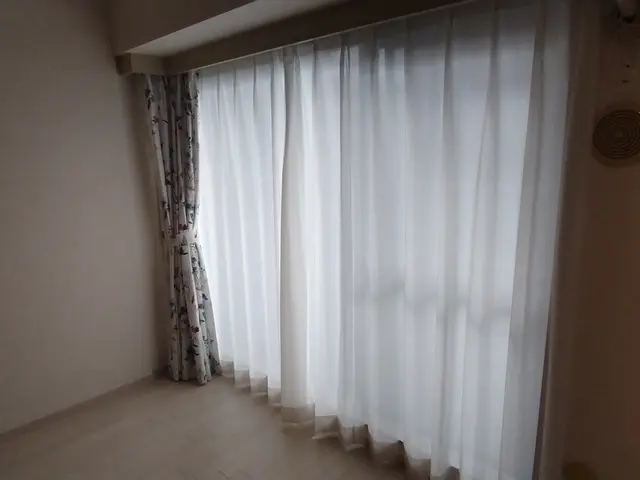 初めに現地調査にお伺いいたします。サービスの画像