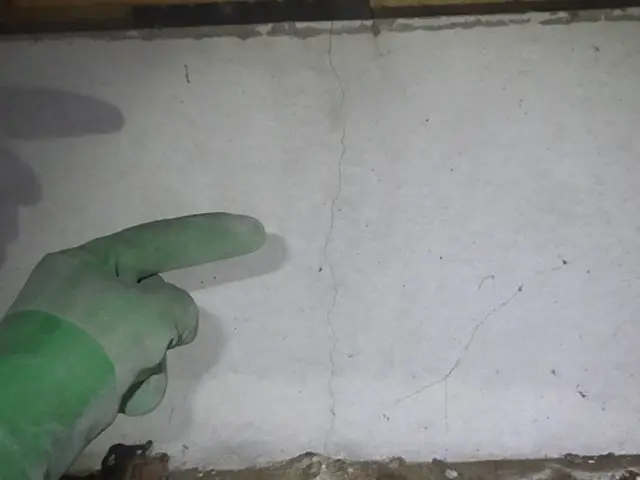 住宅基礎コンクリートひび割れ補修専門◆クレカ・QR決済◆口コミでQUOカード進呈サービスの画像