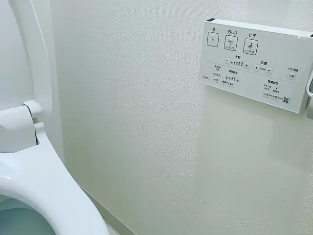 温水器便座の取付・交換 メーカー不問 設置後動作確認、漏水確認実施！サービスの画像