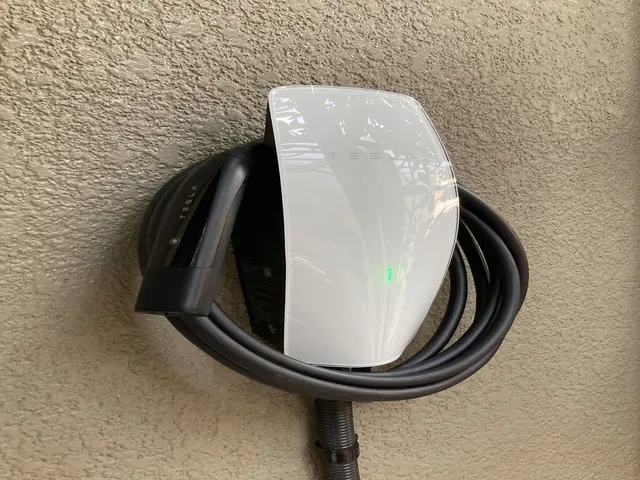 低圧電気取扱業務、電気工事施工管理技士、電気工事士免許習得者で安心♪サービスの画像