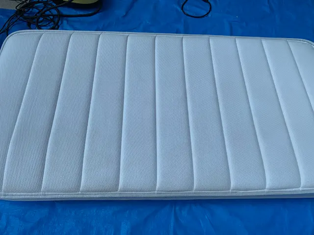 ベッドマットレスの古いシミや消臭、抗菌対策に自信有り！お気軽にご相談下さい！サービスの画像