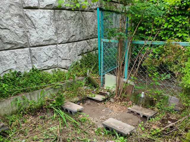 《八王子発》物置解体 回収致します！中身の不用品も対応可能です！PayPay可サービスの画像