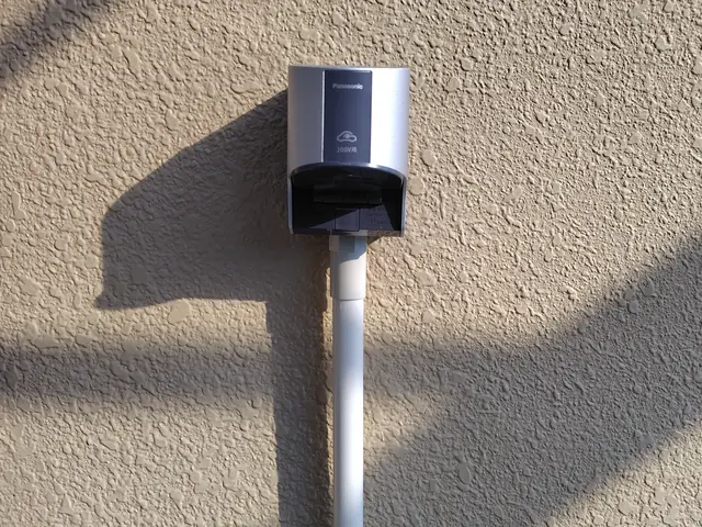 EVコンセント、電気工事ならお任せ下さい。施工後、安心快適サービスの画像