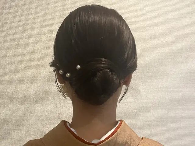 和装アップ＆可愛いゆるふわセットも得意◎着付けと同時予約は−2000円致します！サービスの画像