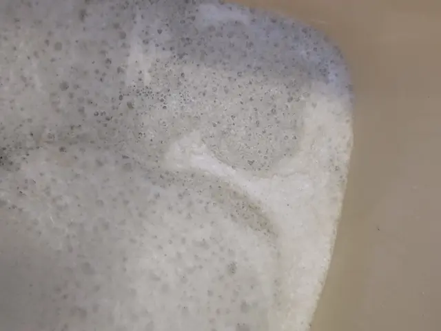 1つ穴の追い焚き配管洗浄。配管内の除菌しませんか?お得なセット価格24000円サービスの画像