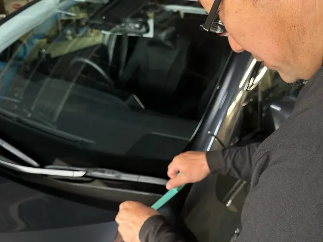 【お客様のお車を心を込めてキレイにコーティングします】☆代車無料☆自社工場完備サービスの画像