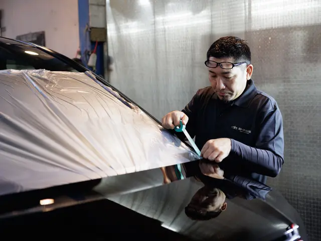 【お客様のお車を心を込めてキレイにコーティングします】☆代車無料☆自社工場完備サービスの画像