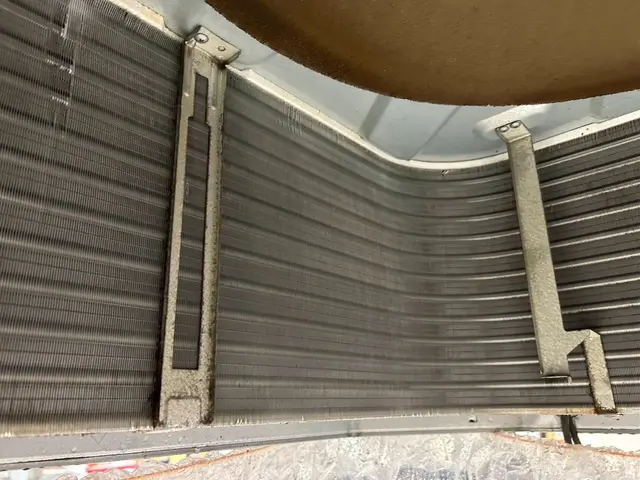 15年の実績！自社スタッフによる丁寧な作業で快適空間を実現サービスの画像