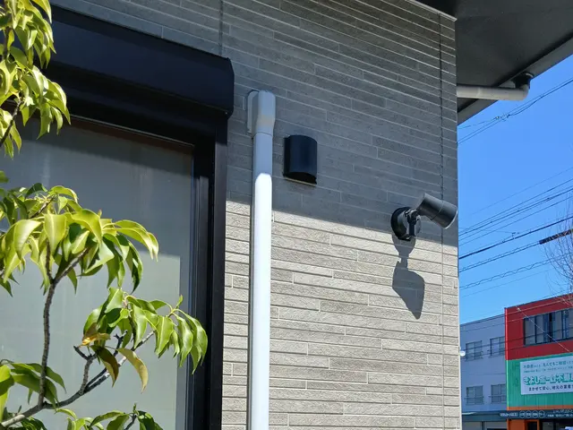 電気工事歴20年のプロが手がける、丁寧・綺麗・安心のエアコン設置サービスの画像