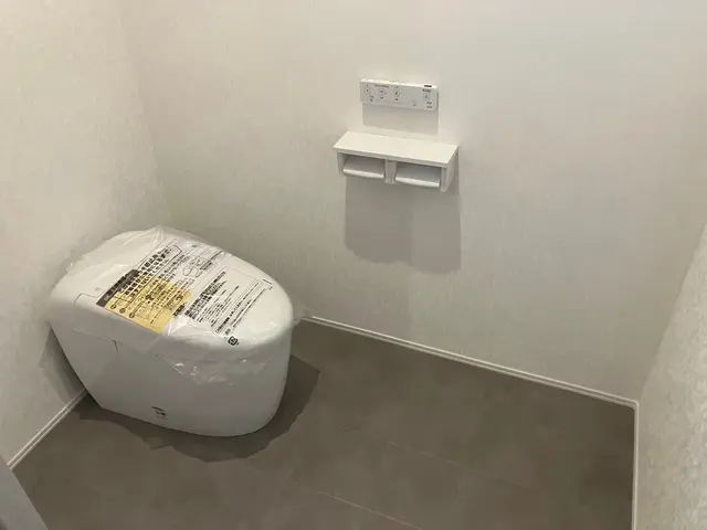 トイレ取替工事サービスの画像