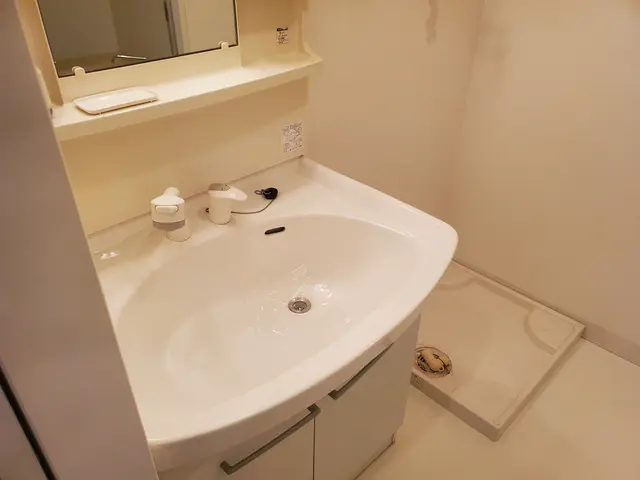 【業歴20年の実績】予約から施工まで100%自社対応◎営業時間外も対応可サービスの画像