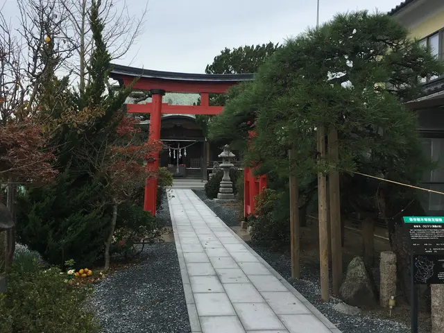 庭という空間をより良い環境に整えます。営業時間外や地域外のご相談もお待ちしてますサービスの画像