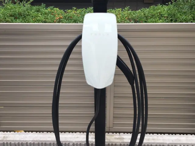 ■■　下見無料　■■　オリジナル支柱　シャッター迂回施工　収納BOXおすすめですサービスの画像