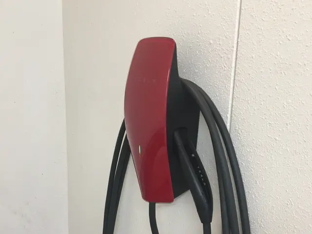 ■■　下見無料　■■　オリジナル支柱　シャッター迂回施工　収納BOXおすすめですサービスの画像