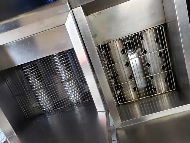 厨房内復元洗浄サービスの画像