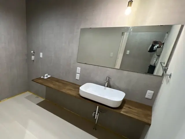 各メーカーの洗面台施行できます。造作洗面のご依頼も多数頂いております。サービスの画像